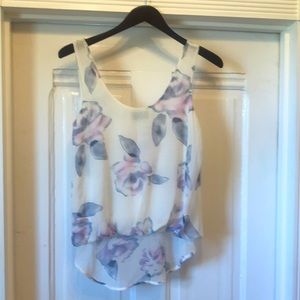 ASTR Floral Print High Low Top